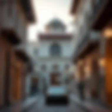 Contrast of Tradition and Modernity in Old Dubai A contrast of traditional and modern elements in Old Dubai's streets