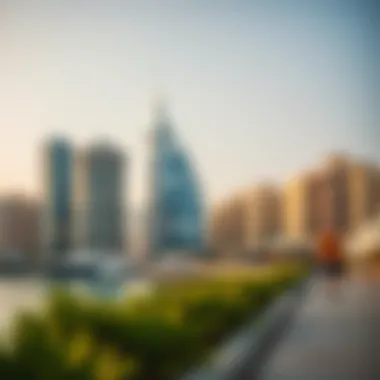 Exploring the Allure of Dubai Marina Beach Summary