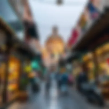 Dubai Souk: A Fusion of Tradition and Modernity The vibrant atmosphere of the Dubai Souk